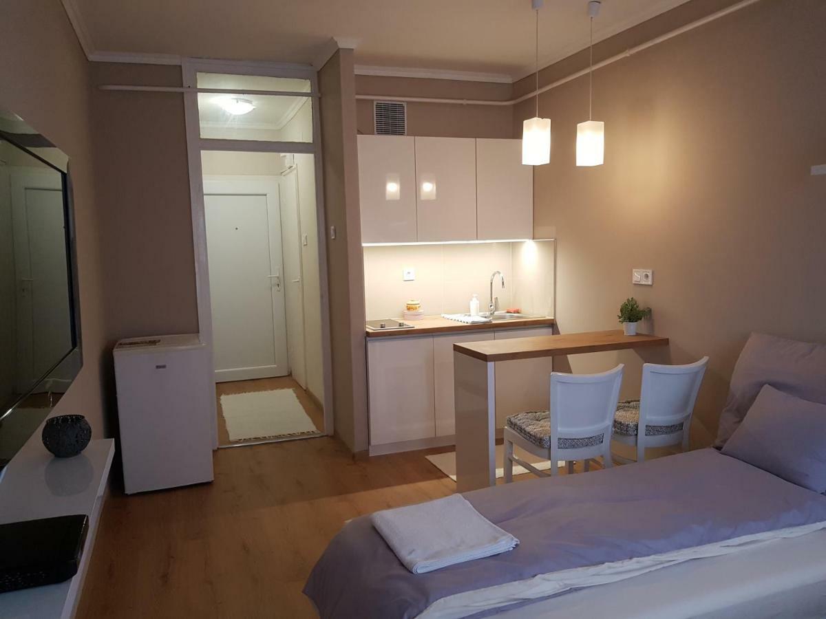 Appartement Lia Apartman à Nyíregyháza Extérieur photo
